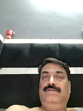 Snapshot of boobs5626 chatting on November 13, 2025, 4:00 am boobs5626 online show from November 13, 2025, 4:00 am