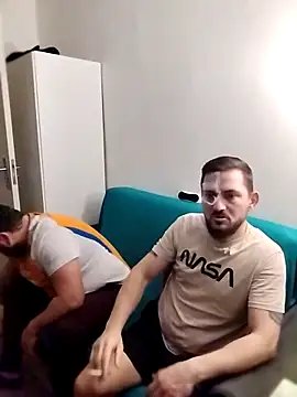 Snapshot of iurinicola chatting on February 3, 2026, 6:24 pm iurinicola online show from February 3, 2026, 6:24 pm