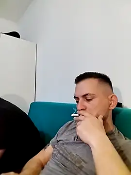 Snapshot of iurinicola chatting on February 28, 2026, 8:21 pm iurinicola online show from February 28, 2026, 8:21 pm