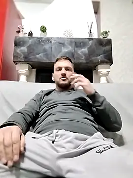 Snapshot of iurinicola chatting on March 14, 2026, 8:36 pm iurinicola online show from March 14, 2026, 8:36 pm