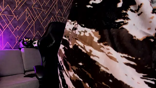 Tahara Romanov online show from February 17, 2026, 12:45 pm