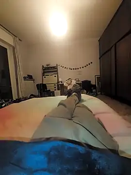 Snapshot of Cazzettostorto99 chatting on February 5, 2026, 6:12 pm Cazzettostorto99 online show from February 5, 2026, 6:12 pm