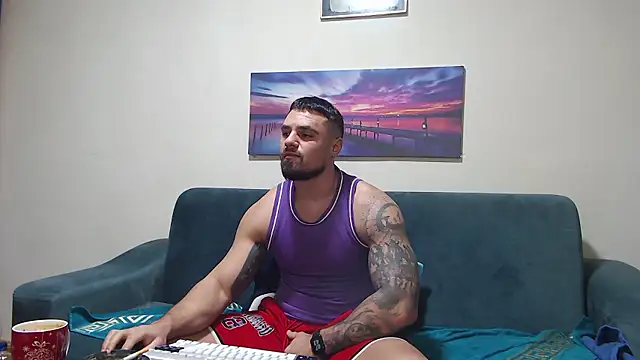 Snapshot of Tiberius_hunk chatting on January 10, 2026, 5:42 am Tiberius hunk online show from January 10, 2026, 5:42 am