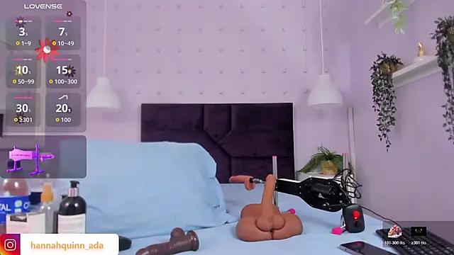 Snapshot of Hanaahquinn chatting on November 8, 2025, 11:43 am Hanaahquinn online show from November 8, 2025, 11:43 am