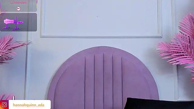 Snapshot of Hanaahquinn chatting on December 3, 2025, 12:03 pm Hanaahquinn online show from December 3, 2025, 12:03 pm