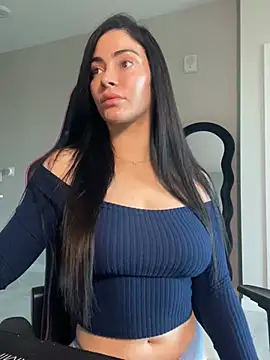 jasminestreams online show from May 18, 2026, 12:00 pm