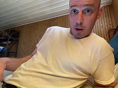 Snapshot of Mac_ThunderCock chatting on March 11, 2025, 2:29 pm Mac ThunderCock online show from March 11, 2025, 2:29 pm