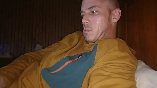 Snapshot of Mac_ThunderCock chatting on October 2, 2025, 1:23 am Mac ThunderCock online show from October 2, 2025, 1:23 am