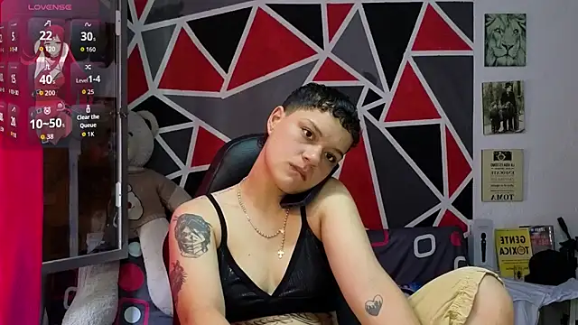 demimoore222 online show from January 14, 2026, 3:28 pm