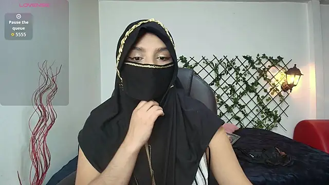 Snapshot of issa__nassar chatting on November 22, 2025, 2:16 pm issa nassar online show from November 22, 2025, 2:16 pm