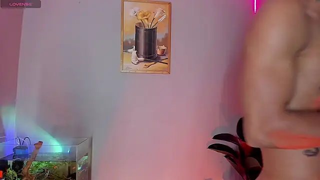 CRAZY-BOY99 online show from October 7, 2025, 10:34 am