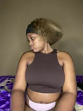 Beyoncex05 online show from May 6, 2026, 3:24 am