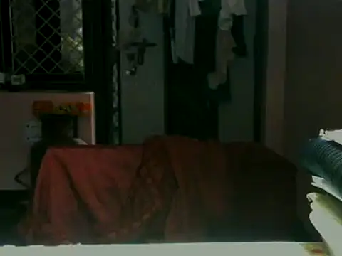 Snapshot of mayra89 chatting on December 19, 2025, 2:40 am mayra89 online show from December 19, 2025, 2:40 am