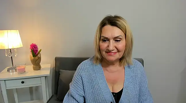 IsabellaSexyMilf online show from March 12, 2025, 4:24 pm