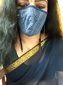 ashmitha online show from November 10, 2025, 1:43 pm