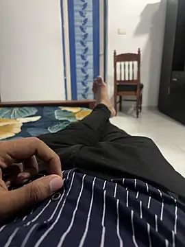 stranger  king786 online show from March 5, 2025, 5:39 pm