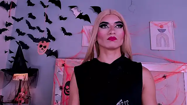 Emily Castillo 1 online show from November 2, 2025, 5:21 am