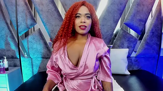 Snapshot of CandyMartinez_ chatting on December 22, 2025, 8:28 pm CandyMartinez online show from December 22, 2025, 8:28 pm