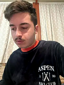 Snapshot of ategurl192 chatting on December 16, 2025, 6:02 pm ategurl192 online show from December 16, 2025, 6:02 pm