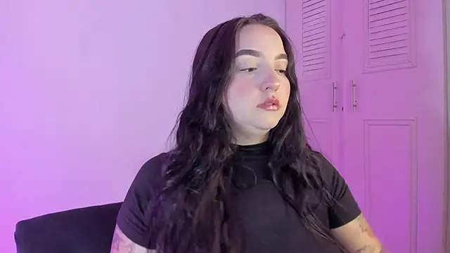 Celestte online show from October 3, 2025, 7:27 am