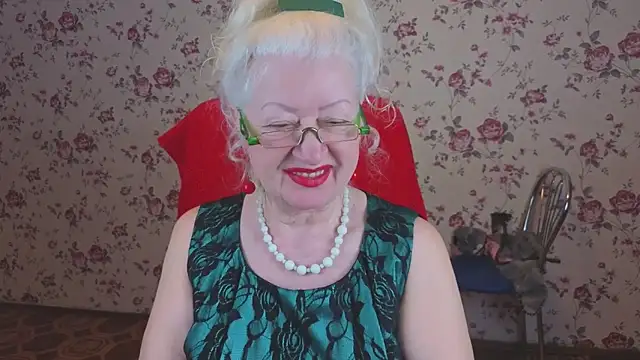 Maya Mayflower online show from February 24, 2026, 3:04 am