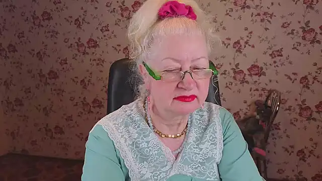 Maya Mayflower online show from March 13, 2026, 2:51 am