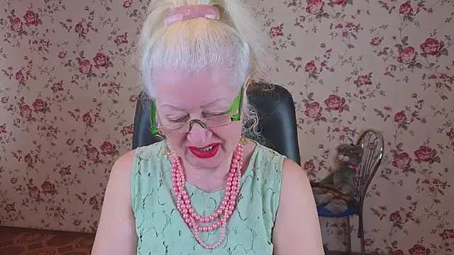 Maya Mayflower online show from April 10, 2026, 3:23 am