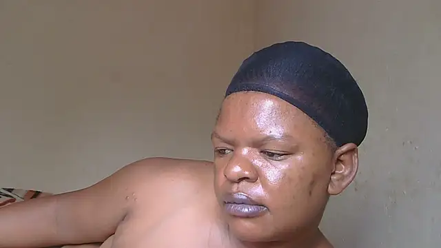Snapshot of ebony_rose11 chatting on December 24, 2024, 8:00 am ebony rose11 online show from December 24, 2024, 8:00 am