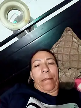 Antonela45 online show from November 5, 2025, 11:49 pm