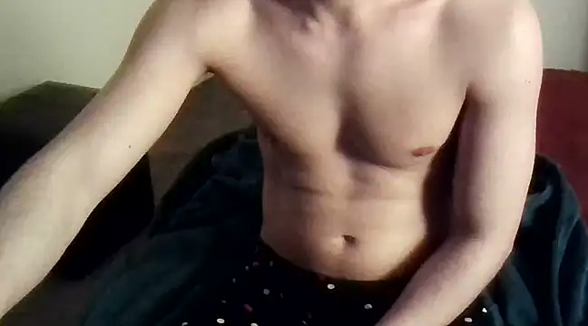 Snapshot of Enoch981 chatting on March 7, 2025, 12:58 am Enoch981 online show from March 7, 2025, 12:58 am