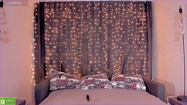 Snapshot of Ashley_Nicks chatting on January 15, 2026, 2:05 am Ashley Nicks online show from January 15, 2026, 2:05 am