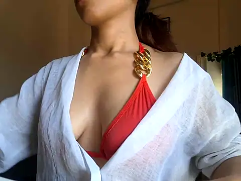 Queen Ayeshaa online show from March 12, 2025, 6:51 am