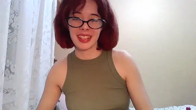 Snapshot of _Amber_Doll_ chatting on March 3, 2025, 7:17 pm Amber Doll online show from March 3, 2025, 7:17 pm
