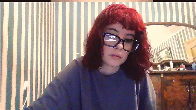 Snapshot of _Amber_Doll_ chatting on October 22, 2025, 6:51 pm Amber Doll online show from October 22, 2025, 6:51 pm