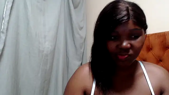 Snapshot of prettymonalisaRSA chatting on December 20, 2025, 7:32 pm prettymonalisaRSA online show from December 20, 2025, 7:32 pm