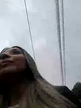 Snapshot of Isabella_Varella chatting on March 6, 2025, 1:24 pm Isabella Varella online show from March 6, 2025, 1:24 pm