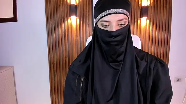 Snapshot of salma_arabicc chatting on March 14, 2025, 10:18 am salma arabicc online show from March 14, 2025, 10:18 am