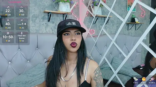 Snapshot of Devil_AliceXo chatting on January 5, 2026, 7:50 pm Devil AliceXo online show from January 5, 2026, 7:50 pm