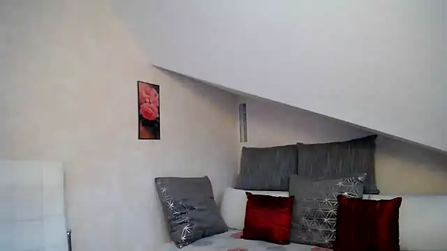 Snapshot of Kathylovexxx chatting on March 17, 2026, 5:55 am Kathylovexxx online show from March 17, 2026, 5:55 am