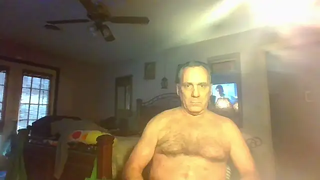 Snapshot of HunkofRock chatting on January 17, 2026, 2:55 pm HunkofRock online show from January 17, 2026, 2:55 pm