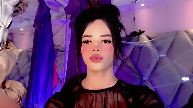 Nina Keyli online show from October 16, 2025, 2:56 am