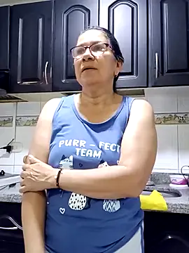 victoria wayne online show from September 10, 2025, 10:15 am