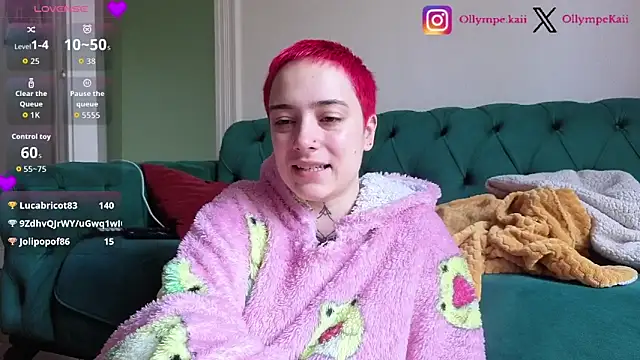 Snapshot of OllympeKaii chatting on March 6, 2026, 7:49 am OllympeKaii online show from March 6, 2026, 7:49 am