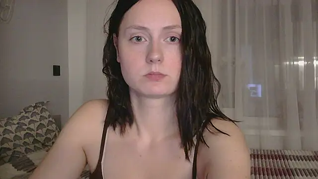 Snapshot of belle_ame chatting on October 19, 2025, 7:03 pm belle ame online show from October 19, 2025, 7:03 pm