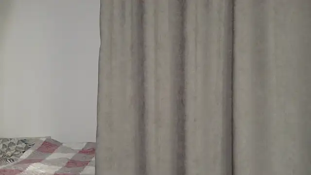 Snapshot of belle_ame chatting on February 7, 2026, 4:00 pm belle ame online show from February 7, 2026, 4:00 pm