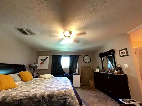 superbearboss online show from March 12, 2026, 5:41 pm