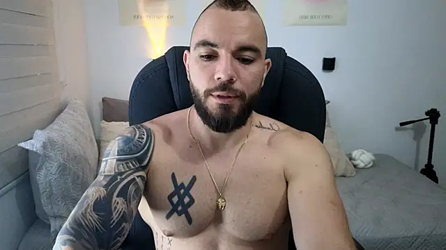 Snapshot of Isaac_Carter chatting on September 24, 2025, 11:13 am Isaac Carter online show from September 24, 2025, 11:13 am