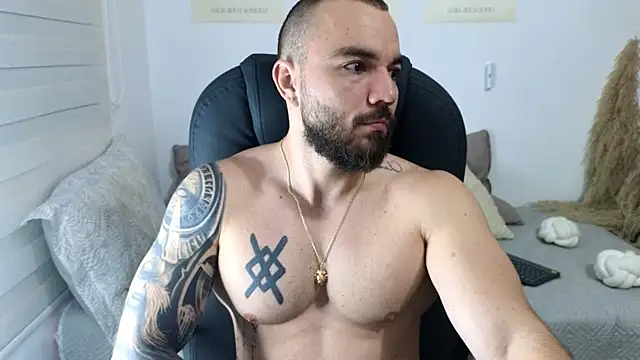 Snapshot of Isaac_Carter chatting on November 20, 2025, 11:10 am Isaac Carter online show from November 20, 2025, 11:10 am