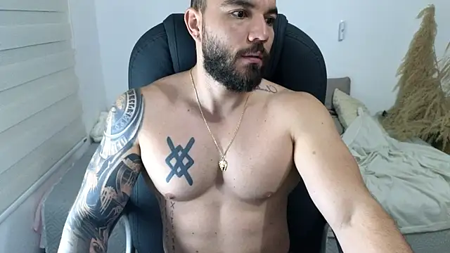 Snapshot of Isaac_Carter chatting on January 9, 2026, 11:13 am Isaac Carter online show from January 9, 2026, 11:13 am