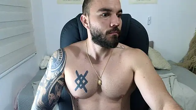 Snapshot of Isaac_Carter chatting on January 10, 2026, 11:01 am Isaac Carter online show from January 10, 2026, 11:01 am